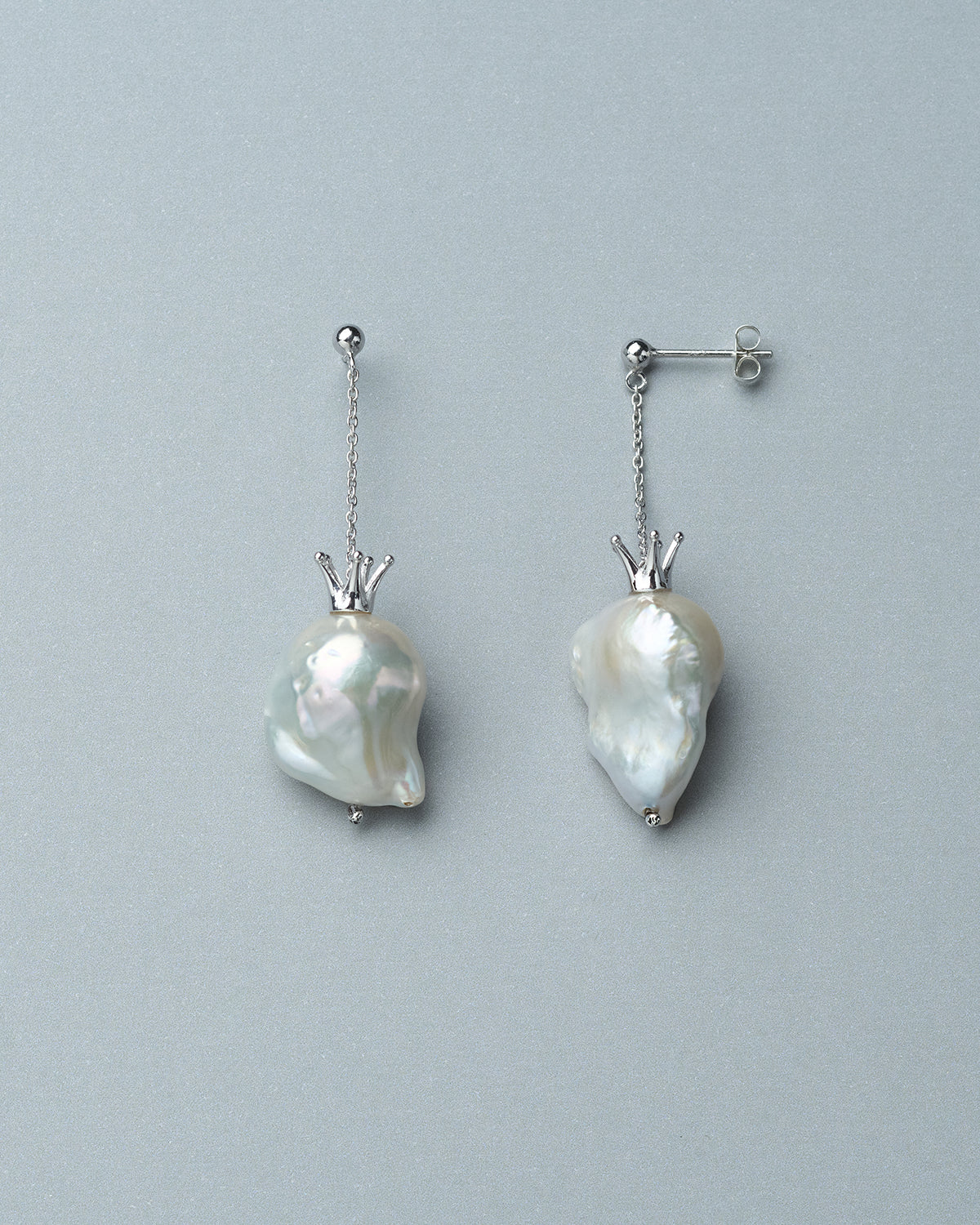 baroque pearl pierce